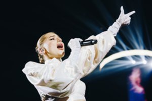 Jessica Shy kviečia gerbėjus į didžiausią savo koncertą po atviru dangumi