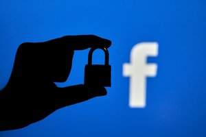 Vyriausybės kanclerė po susitikimo su „Meta“: dėl draudžiamų žodžių „Facebook“ konsultuosis su Lietuvių kalbos institutu