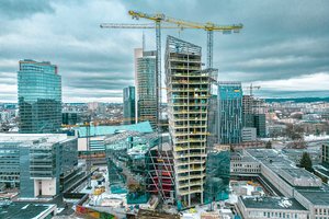 Vilniaus puošmena Konstitucijos prospekte pasistiebė 20 aukštų: kokie darbai laukia toliau