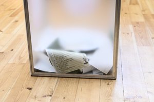 VRK: savivaldybių merų ir tarybų rinkimams partijos surinko daugiau kaip 4,3 mln. eurų