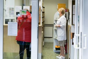 Rajonų ligonines smaugia gydytojų trūkumas: lietuviškai mokysis medikai iš užsienio?