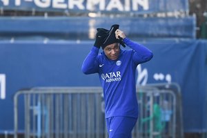 Prieš PSG mūšį su „Bayern“ – prancūzų žinia: paaiškėjo K. Mbappe likimas