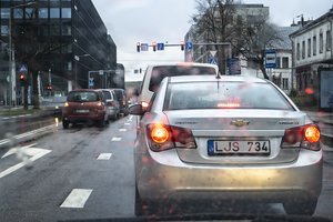 Visiems vairuotojams verta įsidėmėti 2035-uosius: EP priėmė sprendimą, kuris palies kiekvieną