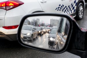 Kaip gyveni, taip vairuoji: paaiškino, kodėl, užuot pykus ant vairuotojų, geriau jiems padėti