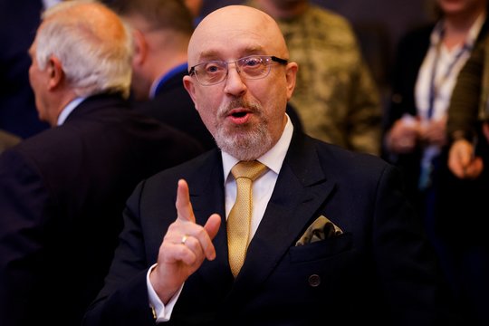 O. Reznikovas apie Vengrijos ministro vizitą į Minską: kai kurie politikai gyvena lygiagrečiame pasaulyje