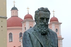 Per Nepriklausomybės šventę Vilniuje prabilo Jono Basanavičiaus paminklas