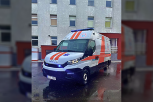 Ketvirtadienį paryčiais Kauno medikai išvyko į ypatingą užduotį: parsiveš per sprogimą Ukrainoje sužeistą lietuvį