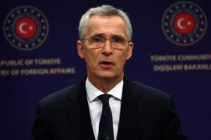 NATO generalinis sekretorius J. Stoltenbergas: priešprieša su Rusija gali trukti ilgai