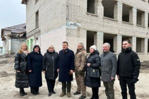 Viceministras M. Adomėnas Kijeve pabrėžė visokeriopą Lietuvos paramą Ukrainai