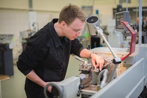 Kai kam mokslo metai prasideda žiemą – stojamieji jau baigėsi, siūlo mokytis kiek kitaip