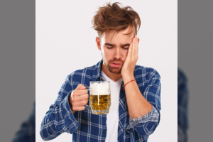 Kodėl žmogus tampa priklausomas nuo alkoholio?