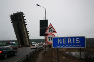 Nugriuvus A. Meškinio tilto konstrukcijai, VDI fiksavo darbo saugos pažeidimus