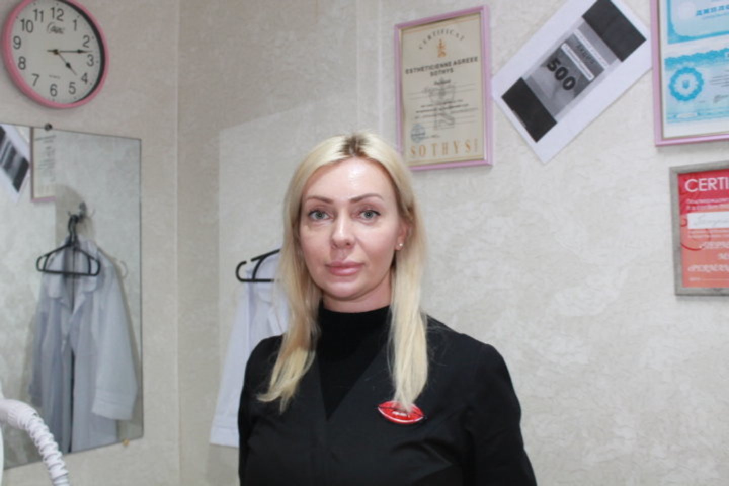 Kosmetologė Larisa Morozova nemano, kad Charkove pasikartos pernykštis puolimas, tačiau kilus dideliam pavojui ji su šeima skubiai trauksis.<br>E. Butrimo nuotr.