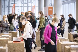 Vilniaus knygų mugė paskelbs geriausius: premijos, apdovanojimai, metų knygų rinkimai