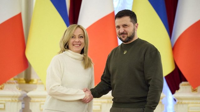 Italijos premjerė žadą tvirtą paramą Ukrainai: į Kyjivą atvyko ne tuščiomis