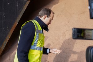 M. Skuodis pasisakė apie baltarusiškas trąšas: krovinių iš šio šalies tikrinimo procedūros griežtės