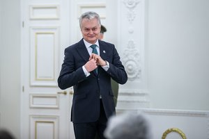 G. Nausėda: šalia sankcijų esančios išlygos dažniausiai pakiša koją, siekiant baltarusiškos produkcijos kontrolės