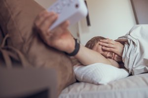 Net artėjant pavasariui sunku keltis ryte? Psichologė pasakė, ką tai rodo