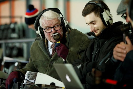 Anglijoje – žymaus futbolo komentatoriaus mirtis: dirbo dešimtyje pasaulio čempionatų