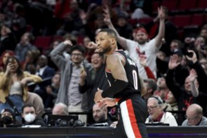 Naujas veidas NBA 70 taškų klube: Damianas Lillardas buvo daugiau nei pusė komandos