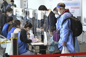 FTB direktorius: COVID-19 pandemiją greičiausiai sukėlė incidentas Kinijos laboratorijoje