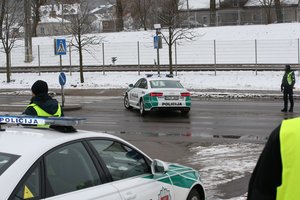 Kovo 1-ąją – pokyčiai šalies keliuose: policija vairuotojams siunčia priminimą