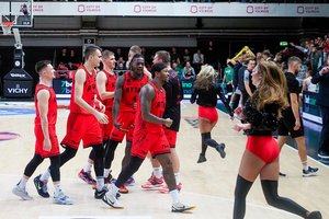 „Rytas“ kviečia ištiesti pagalbos ranką nelaimės ištiktam sirgaliui