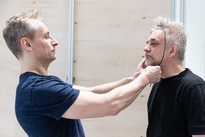 Žilvino Kempino avantiūra – žymūs Lietuvos kūrėjai MO muziejuje tapo fosilijomis