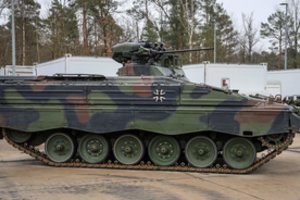 Vokietija nori atpirkti iš Šveicarijos nenaudojamus „Leopard“ tankus