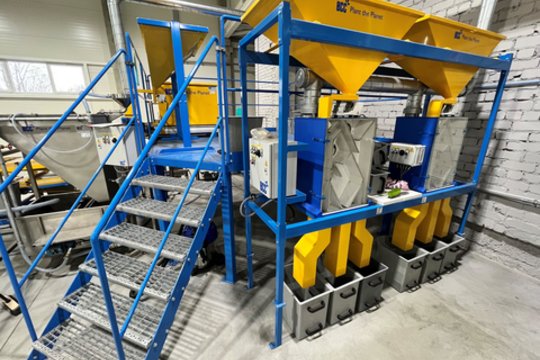 Po modernizacijos atidaroma vienintelė Lietuvoje VMU Dubravos kankorėžių aižykla