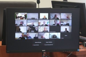 Iš ketvirto karto atversta „Grigeo Klaipėda“ Kuršių marių taršos byla įgauna pagreitį