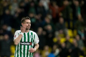 „Žalgirio“ islandas A.Vilhjalmssonas atskleidė, kad prieš atvykdamas į Vilnių tarėsi su „Ryto“ krepšininku E. Fridrikssonu