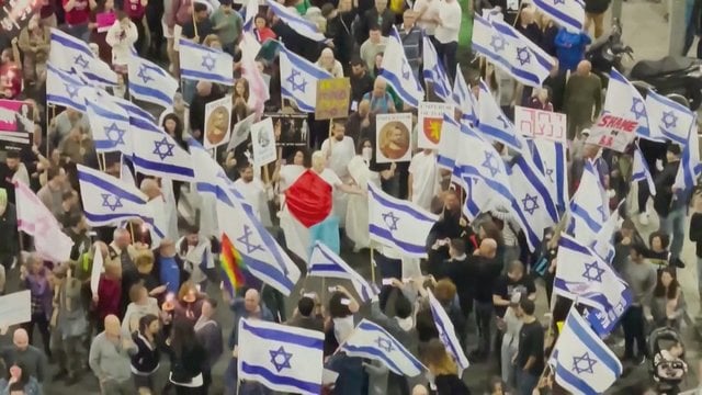 Protestai Izraelyje pritraukė 200 tūkst. žmonių: visuomenė tvirtina – B. Netanyahu tikslai kelia grėsmę demokratijai