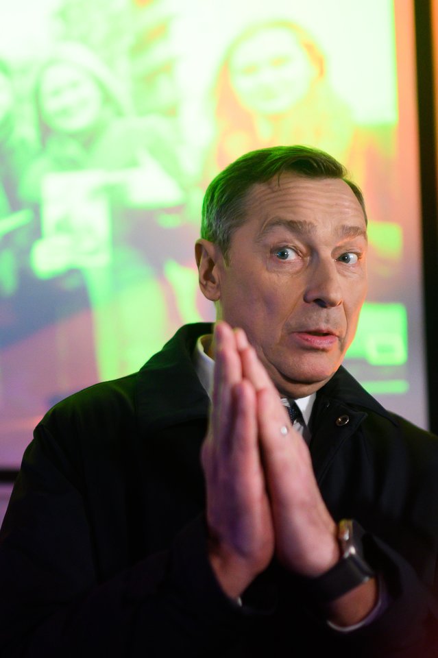 Laisvės partijos nariai laukia rinkimų rezultatų.<br> V.Skaraičio nuotr.