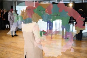 Žvilgsnis į savivaldybių tarybas: lyderių pozicijose – socialdemokratai ir konservatoriai