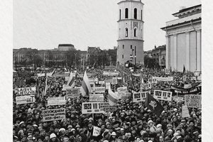 Fotomenininko parodoje – emocingi Sąjūdžio veidai ir nuotaikos