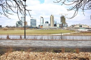 Vilniuje atnaujinta dar viena Neries krantinės atkarpa: štai, ką jau gali rasti čia apsilankiusieji