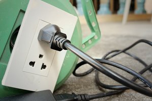 Vienas papratas veiksmas kas vakarą – tai padės gerokai sutaupyti elektros: pabandykite keisti savo įpročius