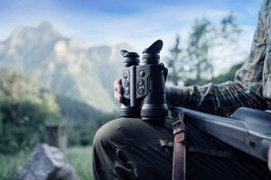 Lietuvių sukurtas termovizinės optikos įrenginys Didžiojoje Britanijoje tapo metų gaminiu