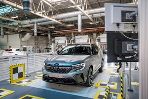 Naujajame „Renault Austral“ – dvi itin modernios sistemos: štai kokie tykojo iššūkiai