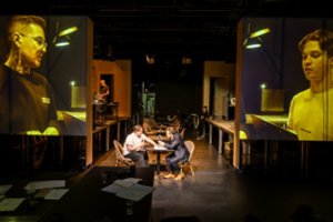 Jaunasis kūrėjas Nacionaliniame dramos teatre neužsiima sielovada