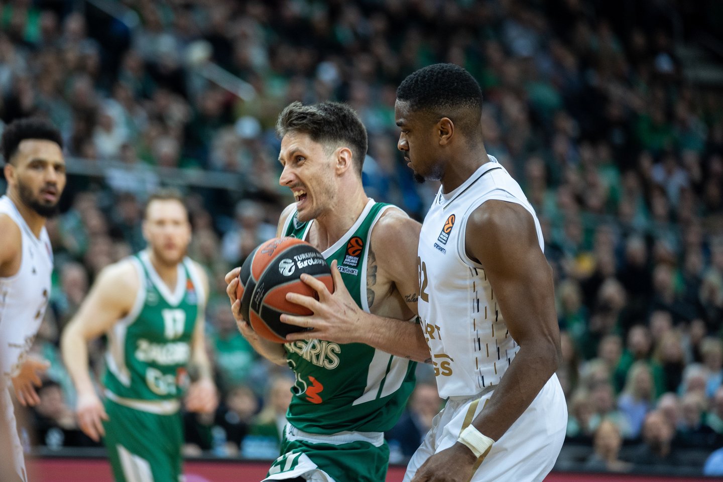 „Žalgiris“ Eurolygoje nuskynė dar vieną pergalę.<br>G. Bitvinsko nuotr.