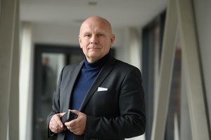 Buvęs Seimo narys R. Ačas siekė sekso su nepilnamečiu ir sumokėjo, kad šis tylėtų