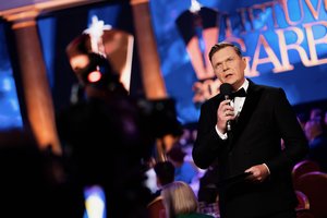 Sostinėje išdalinti „Lietuvos garbės“ apdovanojimai: pagerbti herojai, kurie savo didvyriškais darbais garsina šalį