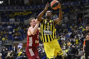 Traumą patyręs „Fenerbahce“ puolėjas praleis rungtynes prieš „Žalgirį“