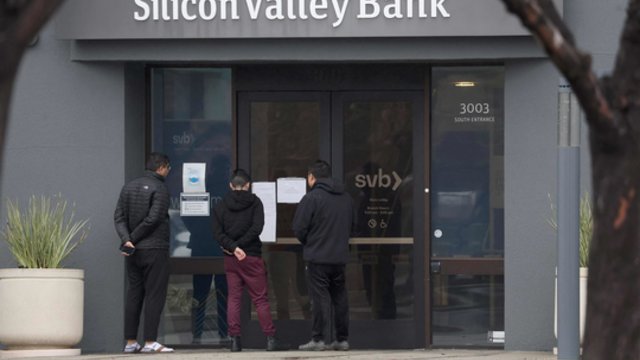 JAV imasi veiksmų žlugus Silicio slėnio bankui: ramina, kad įmonės ir gyventojai nepraras nė cento