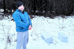 Baltarusiškų rūkalų paimti atėjęs vyras pateko į pasieniečių pasalą