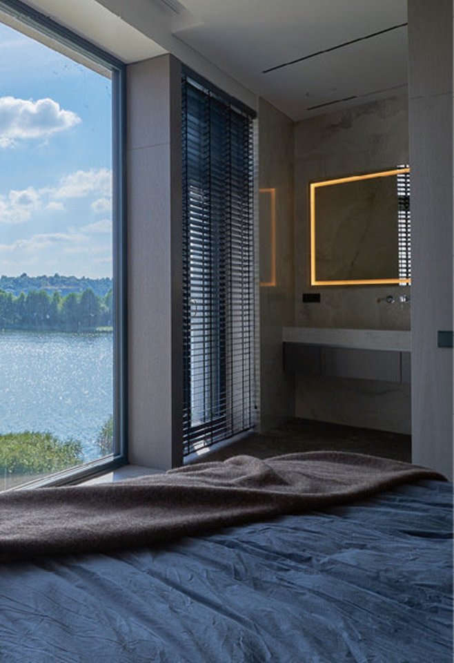 Kone 150 kv. metrų ploto namo interjero autorius – Tomas Govoruchinas („MAK Group Architects“).<br>Arvydo Čiukšio nuotr.