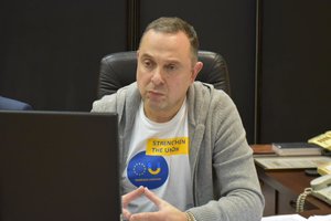 Ukrainos sporto ministras V. Gutcaitas suabejojo IOC teiginiais apie pagalbą: kur tie 3000 sportininkų?