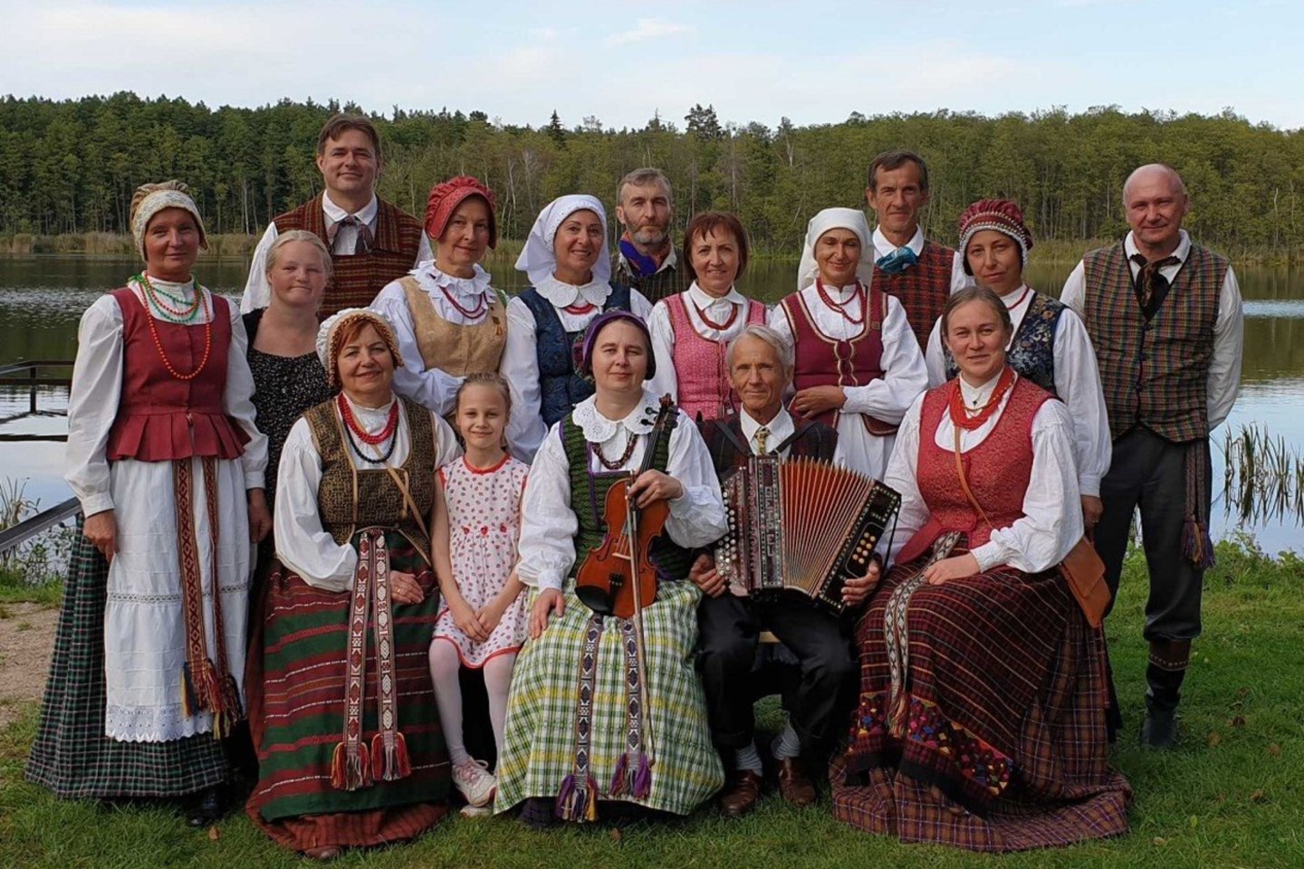  Varėnos kultūros centro folkloro ansamblis „Žeiria“. <br> Rengėjų nuotr.